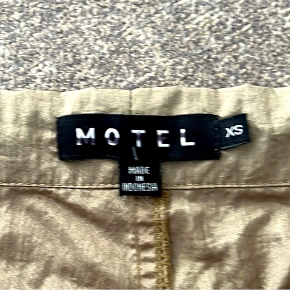 🔥Motelrocks,sTenchi Shorts in Metallic  Green,Cargo,Front& Back Pockets,Size XS